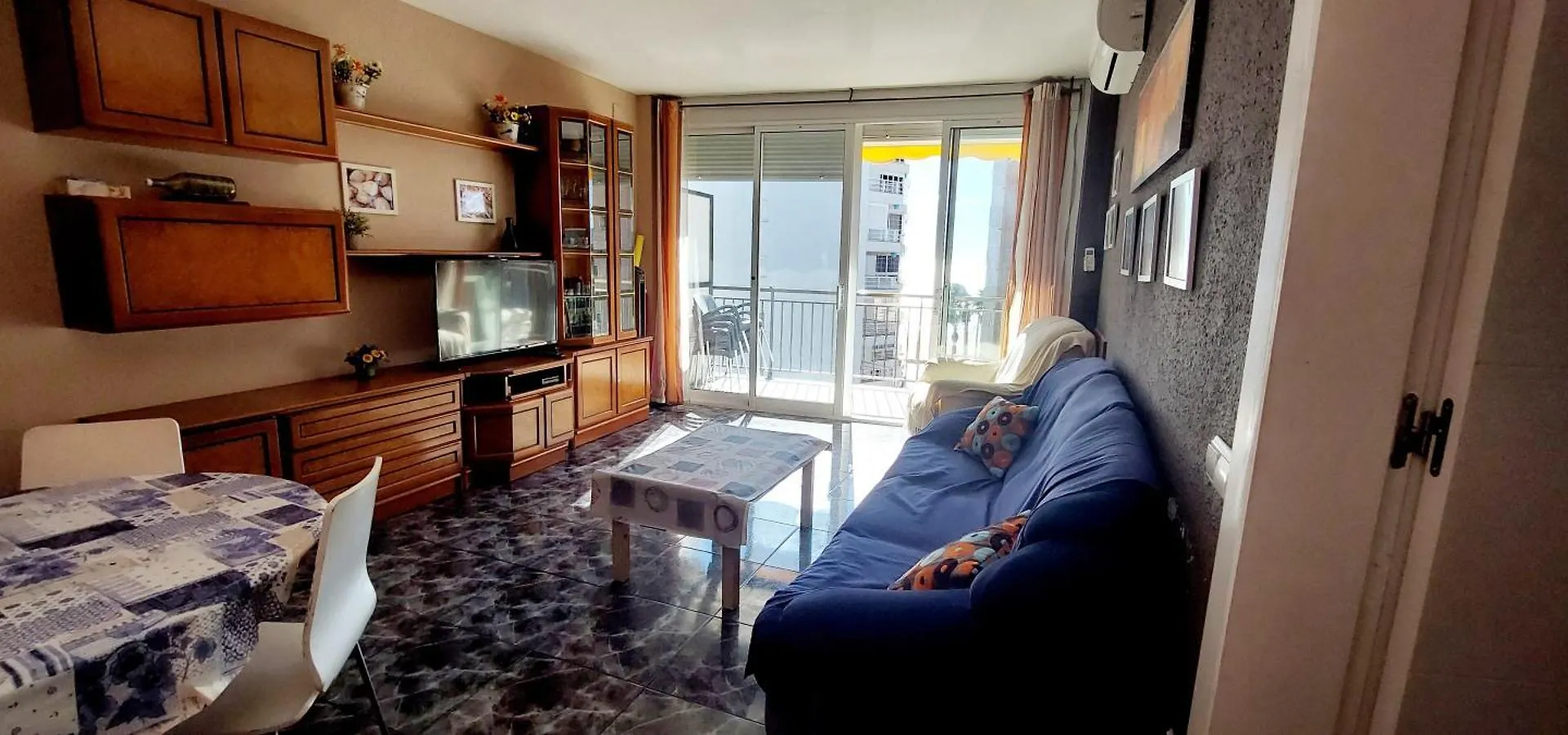 Apartamento 1 Linea De Playa + Parking! Salou 0*,  Spain